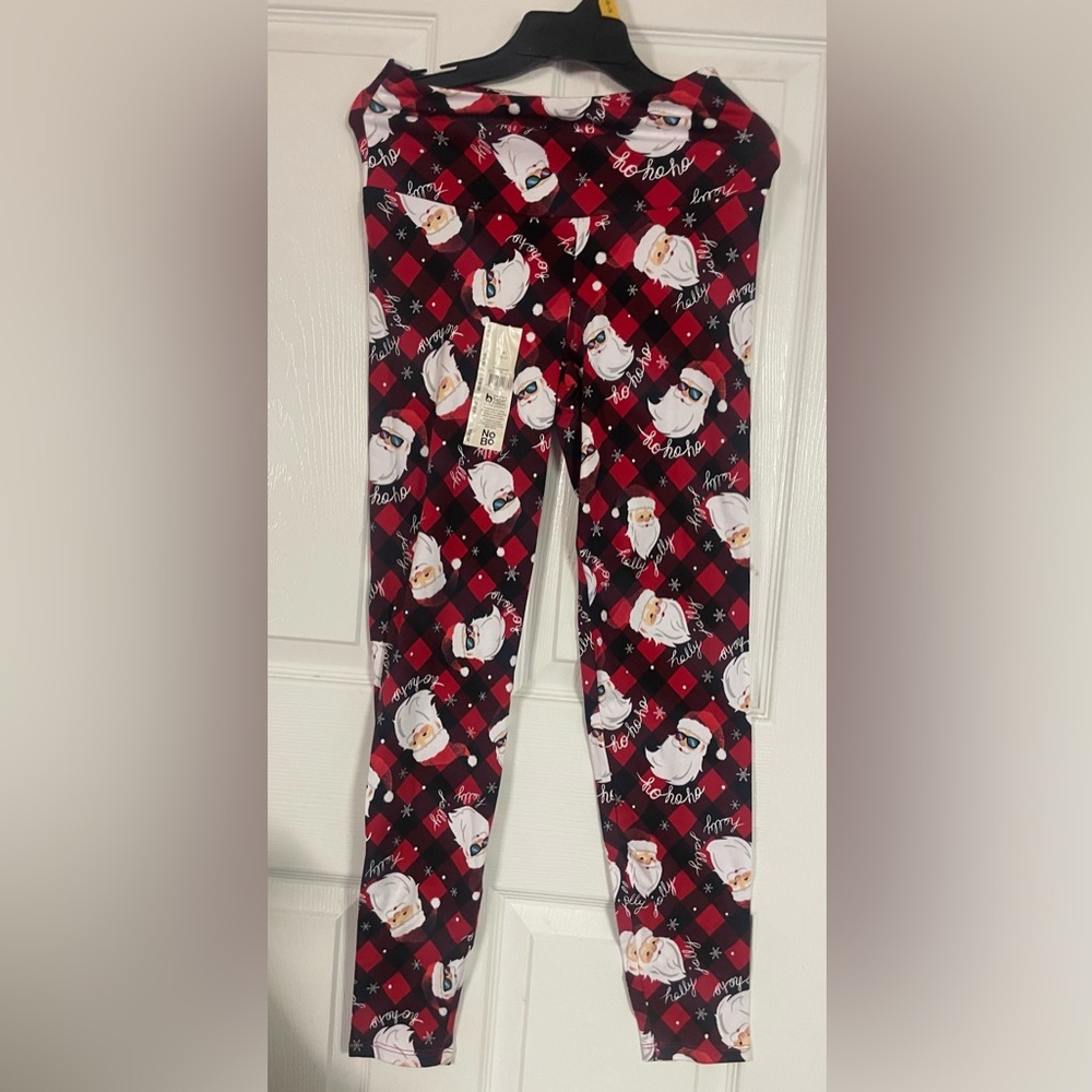 🔴 3/$12 No Boundaries Festive Red Santa Leggings! NWT! Size XS!
